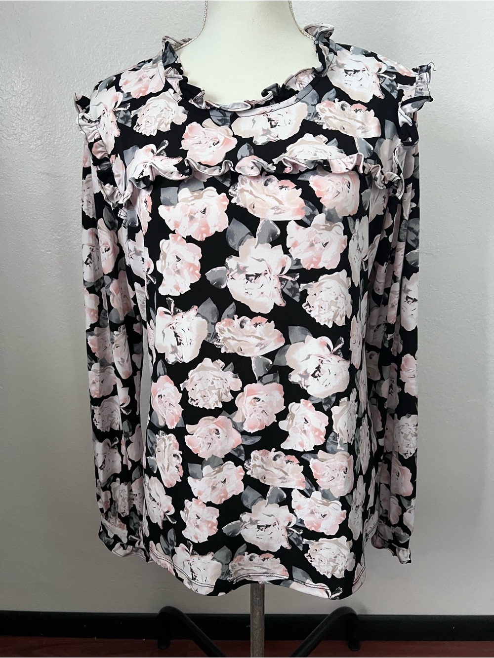 Karl Lagerfeld Pastel Floral Long Sleeve Blouse Size M